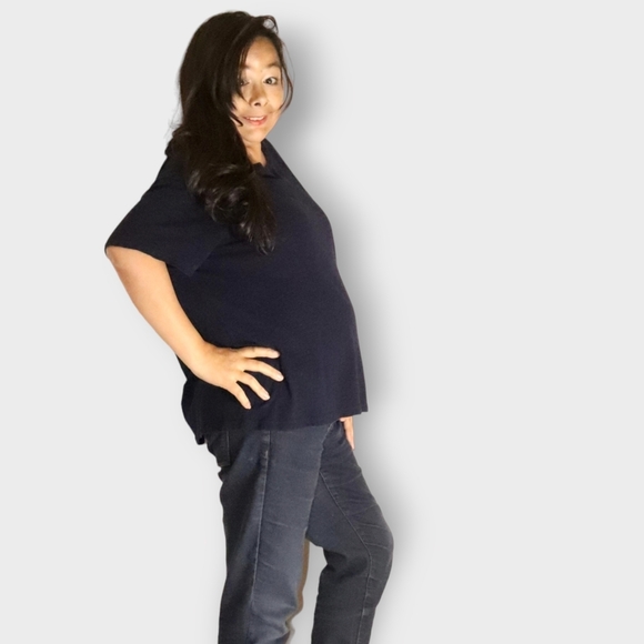 T LA WOMENS SIZE LARGE BLIE SHIRT OPEN IN BACK - Picture 2 of 7